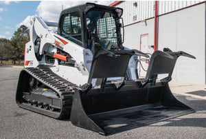 Demolition and Recycling Yard Grapple Bucket | McLaren Industries