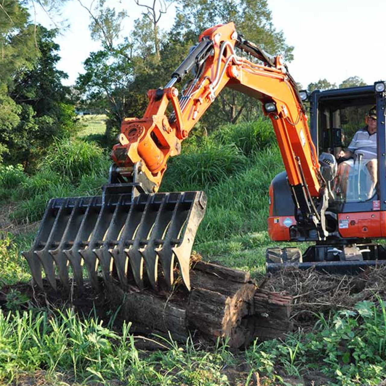 Excavator Root Rake Attachment - Digga – eSkidSteer