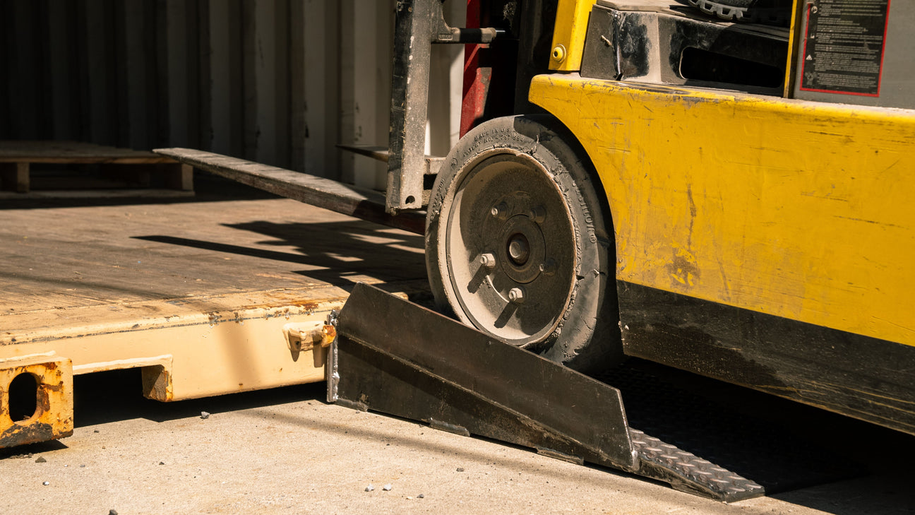 Container Ramps - Equipment Lock